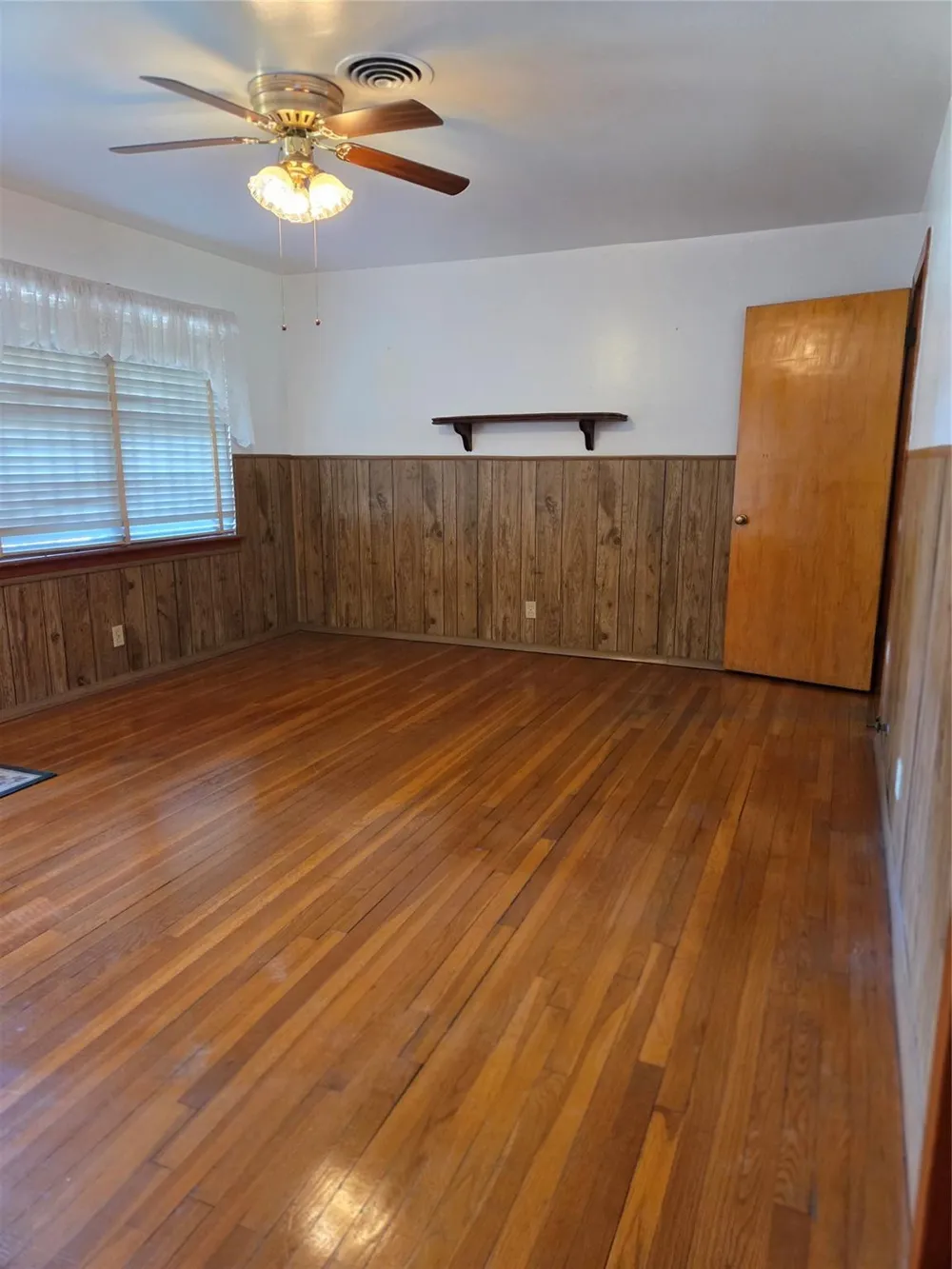 2306 Reinerman Street Houston, TX 77007