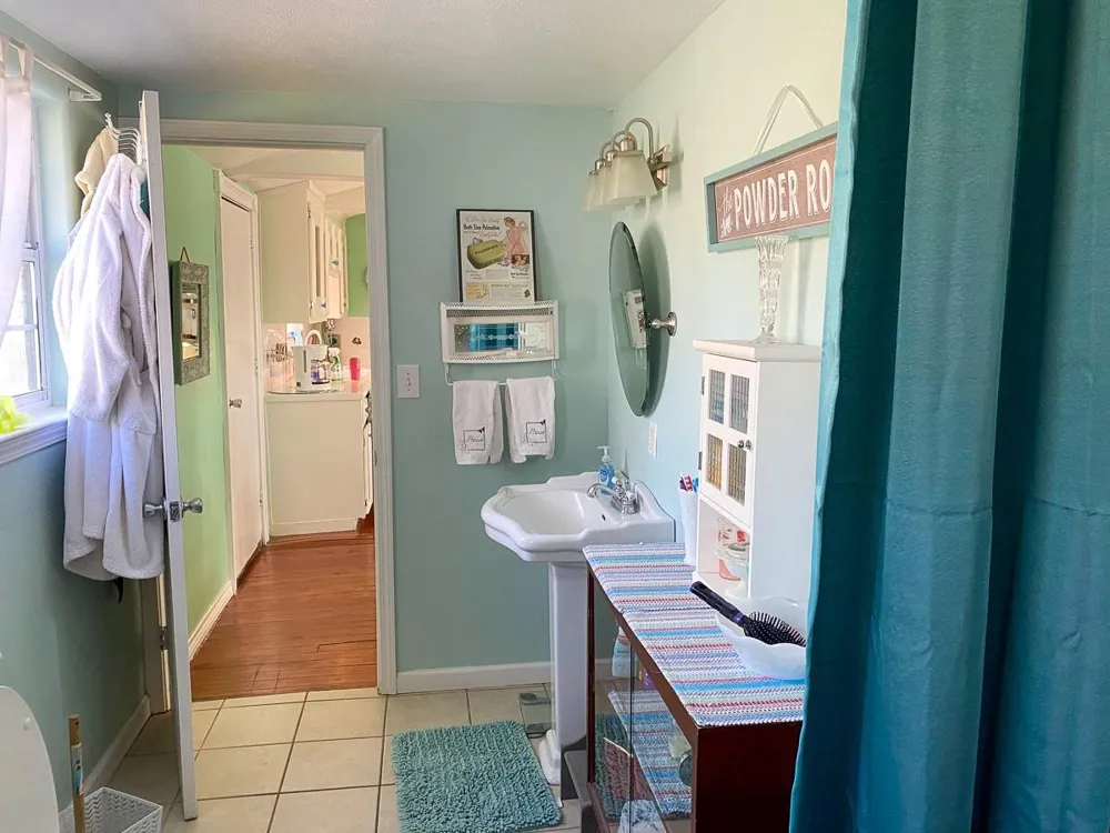 3812 Fm 356 Onalaska, TX 77360