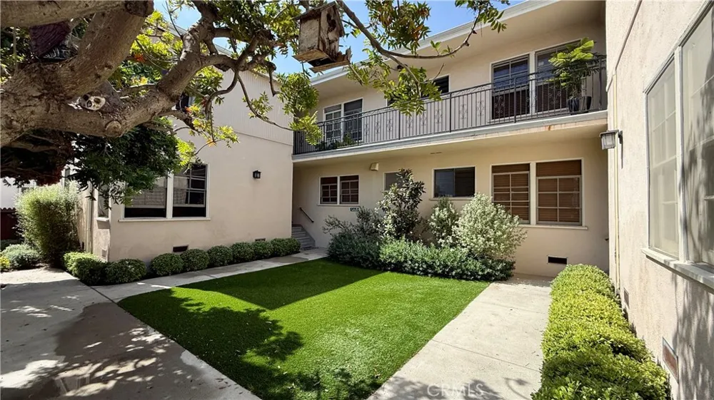 222 Idaho Santa Monica, CA 90403