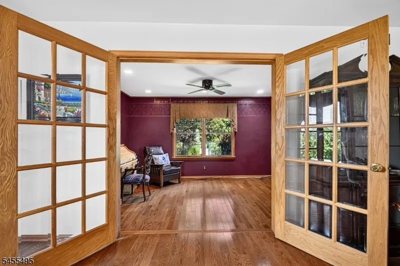 46 Waverly Pl South Brunswick, NJ 08852