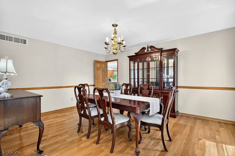 46 Waverly Pl South Brunswick, NJ 08852