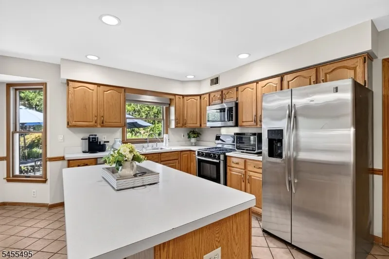 46 Waverly Pl South Brunswick, NJ 08852