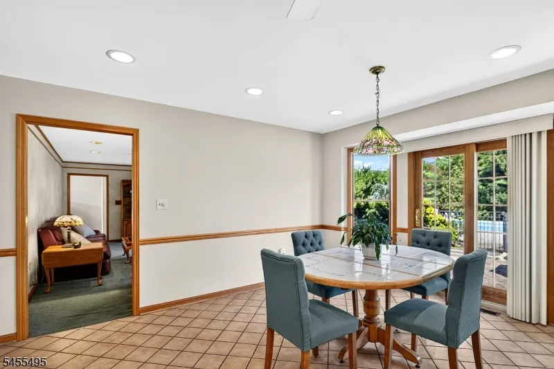 46 Waverly Pl South Brunswick, NJ 08852
