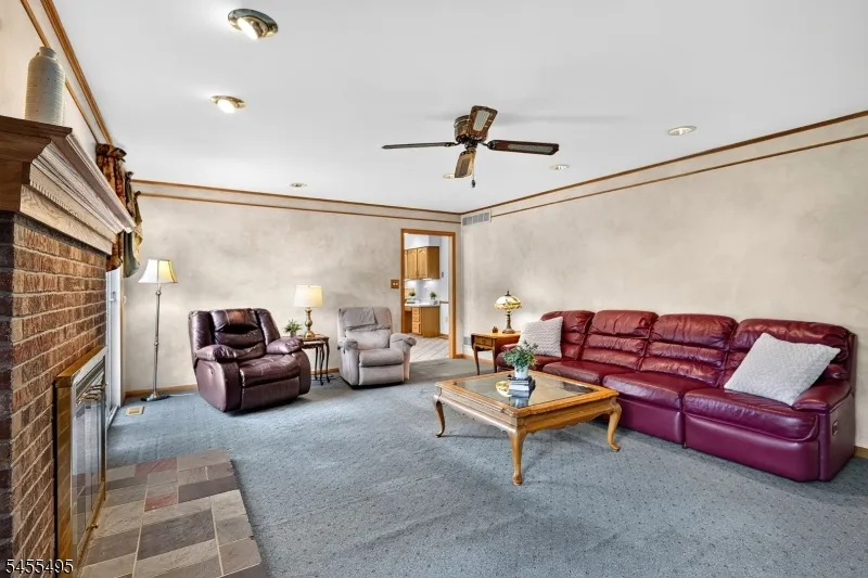 46 Waverly Pl South Brunswick, NJ 08852