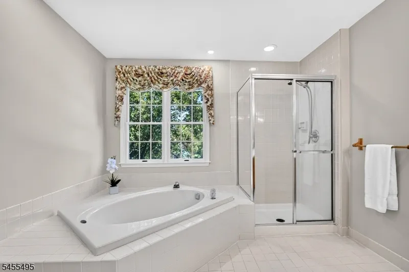 46 Waverly Pl South Brunswick, NJ 08852