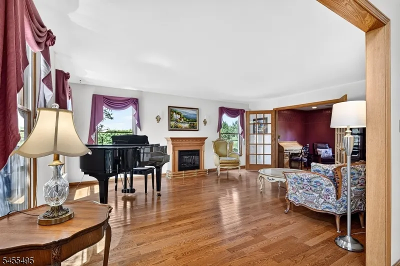 46 Waverly Pl South Brunswick, NJ 08852