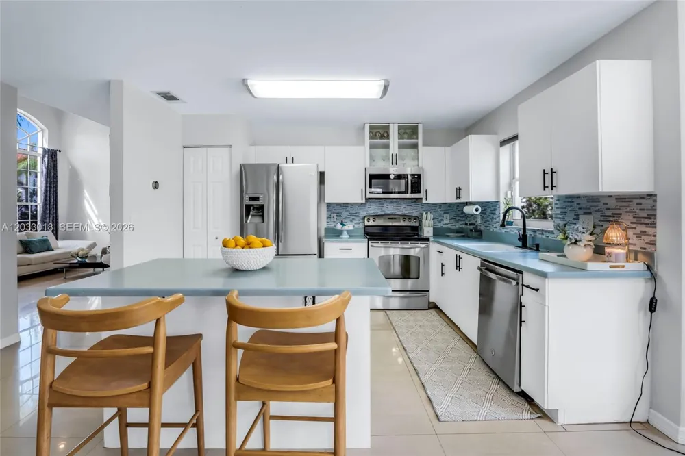 18172 SW 3rd St Pembroke Pines, FL 33029