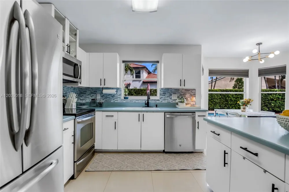 18172 SW 3rd St Pembroke Pines, FL 33029