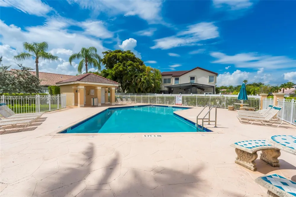 18172 SW 3rd St Pembroke Pines, FL 33029