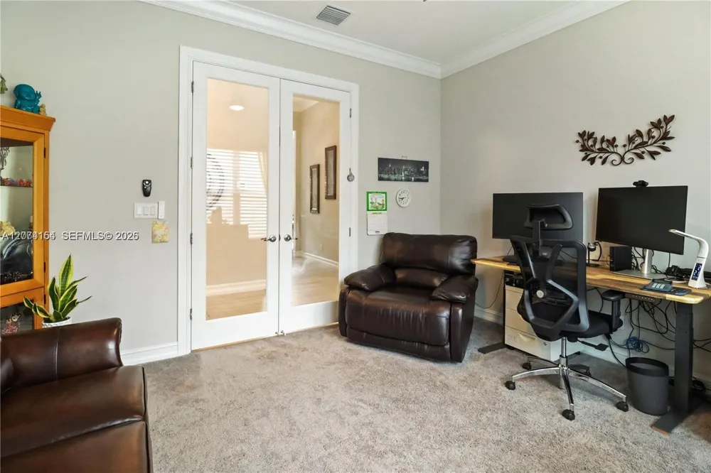11812 S Cantal Cir S Parkland, FL 33076