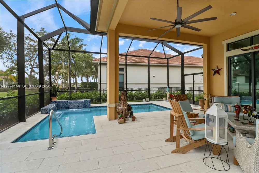11812 S Cantal Cir S Parkland, FL 33076