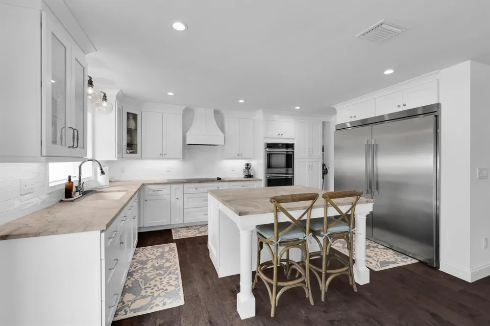 8 WINDSOR ROAD W Jupiter, FL 33469
