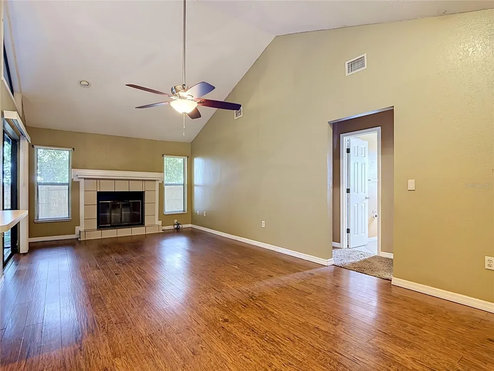 2108 JONATHAN LANE Winter Haven, FL 33884