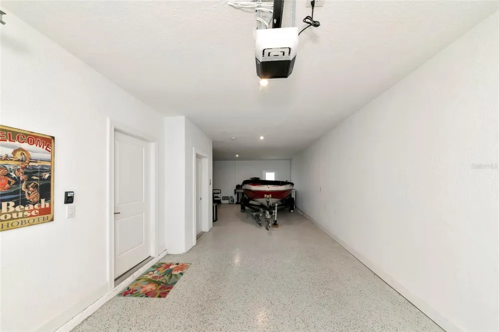 5589 CANNES CIRCLE #4-102 Sarasota, FL 34231