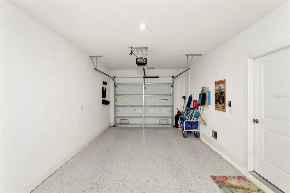5589 CANNES CIRCLE #4-102 Sarasota, FL 34231
