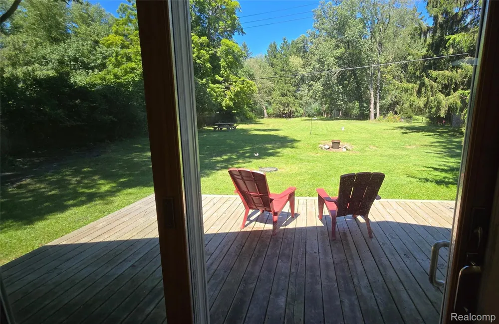 6464 Huron River Drive Scio Township, MI 48130