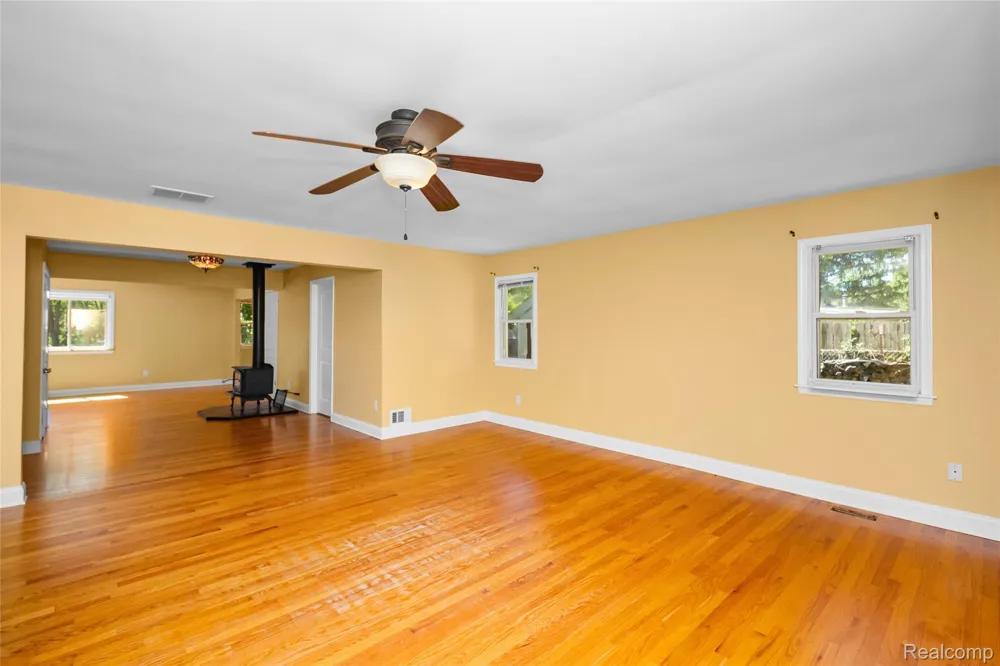 6464 Huron River Drive Scio Township, MI 48130