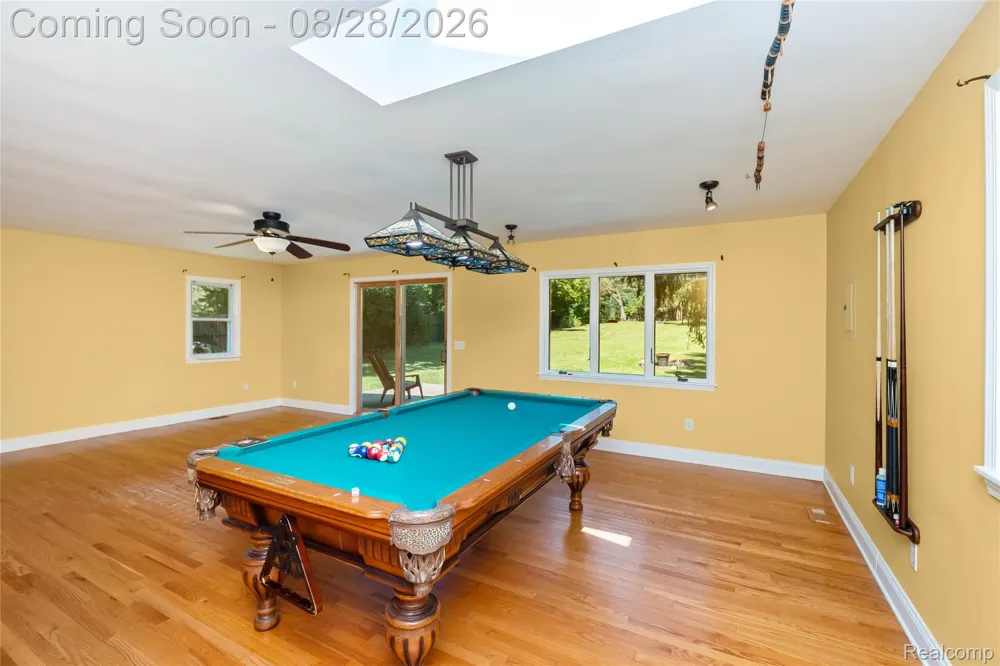 6464 Huron River Drive Scio Township, MI 48130