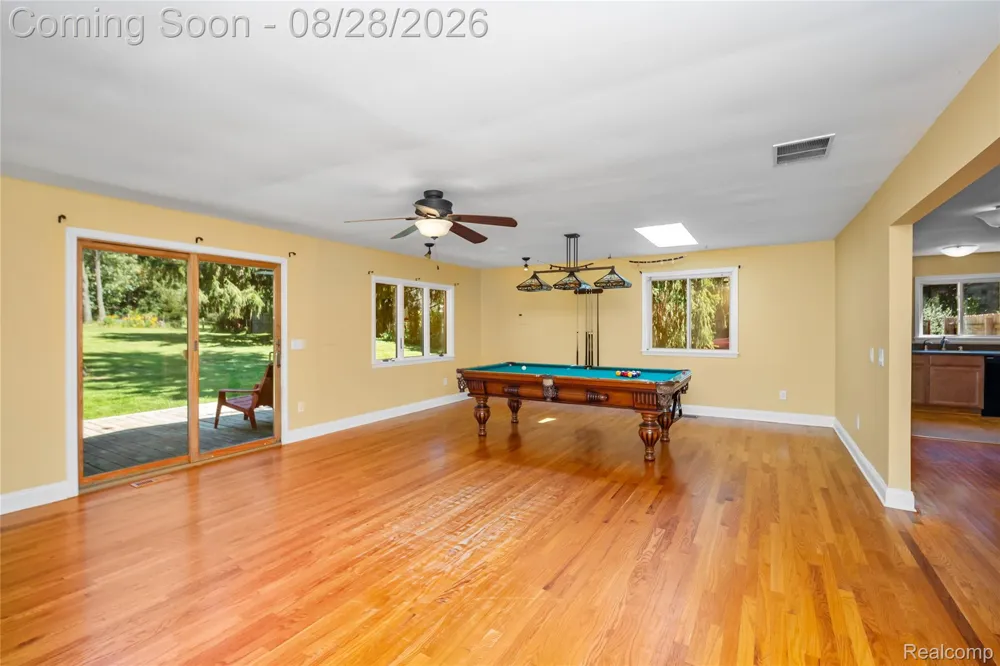 6464 Huron River Drive Scio Township, MI 48130