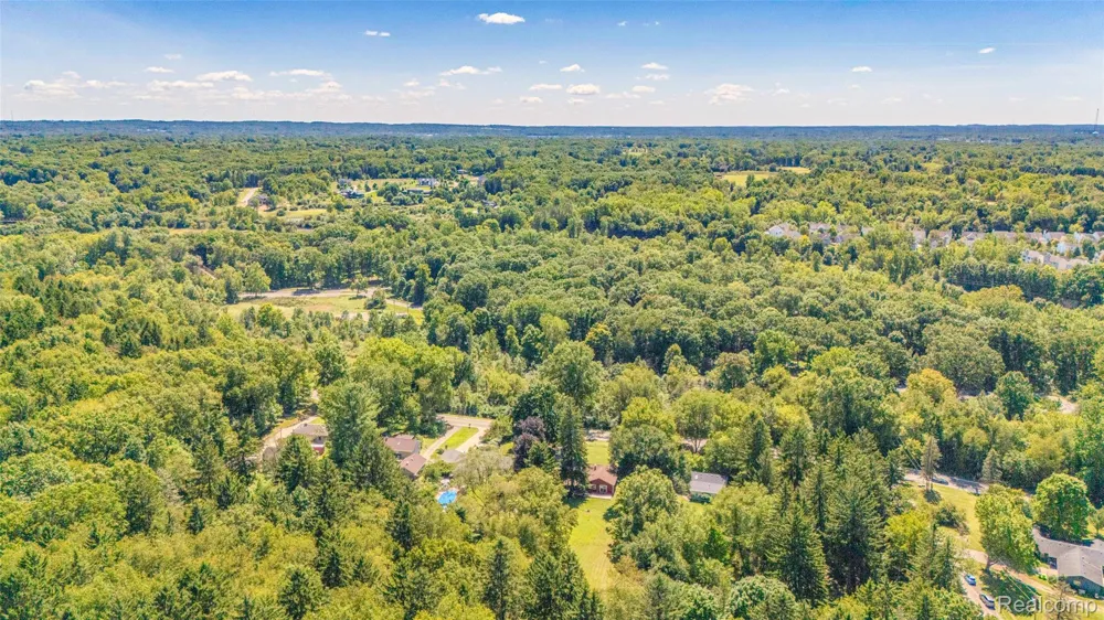 6464 Huron River Drive Scio Township, MI 48130