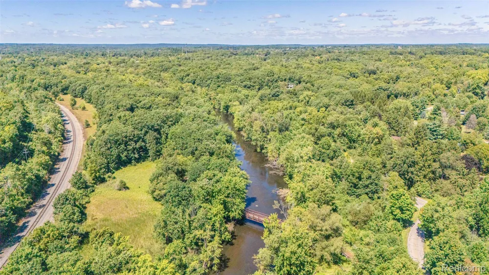 6464 Huron River Drive Scio Township, MI 48130