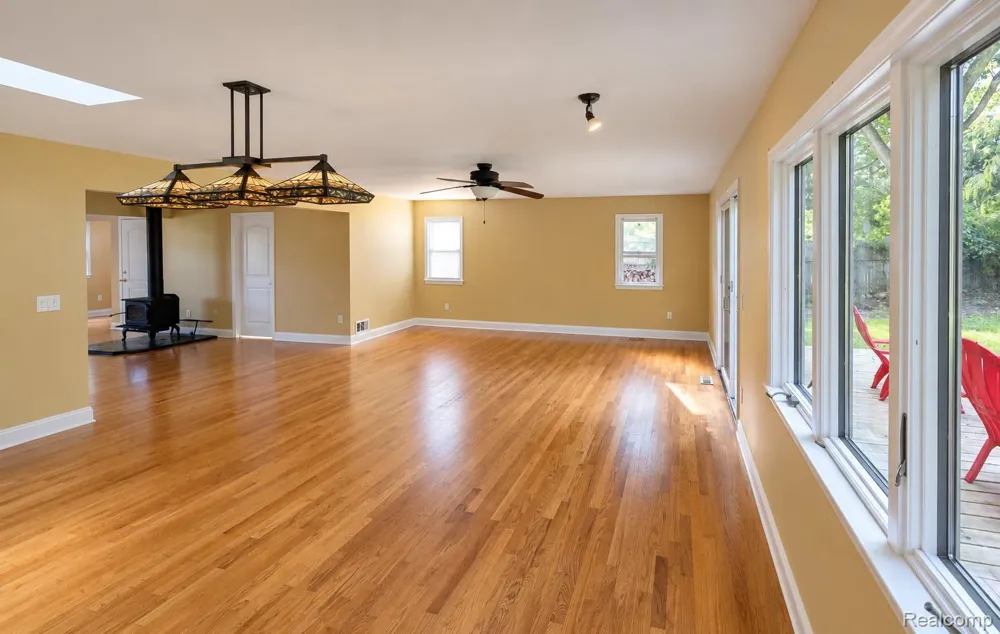 6464 Huron River Drive Scio Township, MI 48130