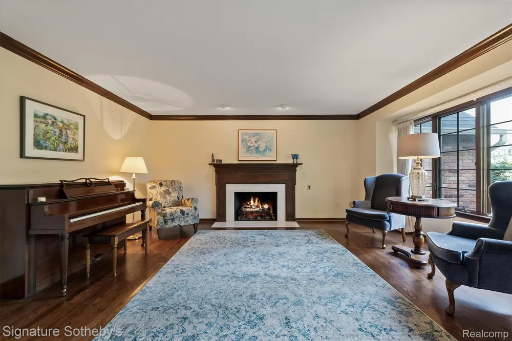 251 Woodwind Drive Bloomfield Hills City, MI 48304