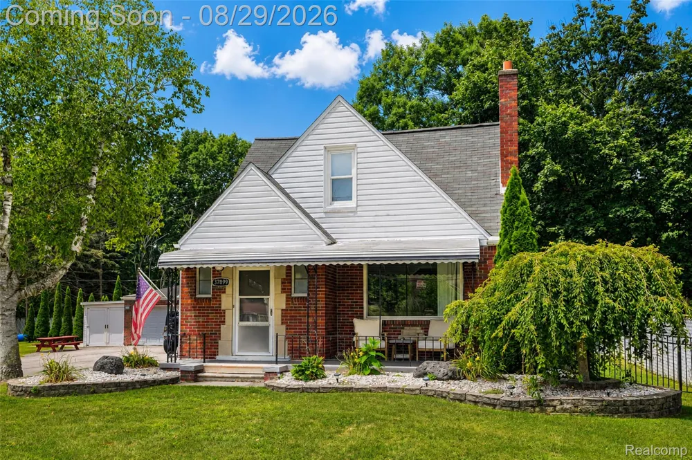 37899 Hayes Road Sterling Heights City, MI 48313