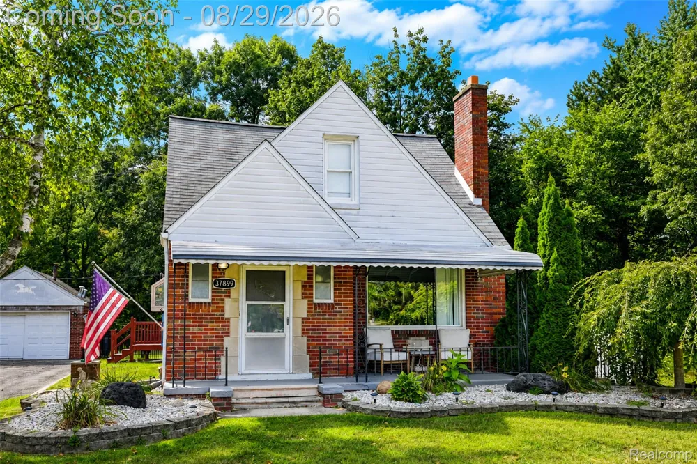 37899 Hayes Road Sterling Heights City, MI 48313