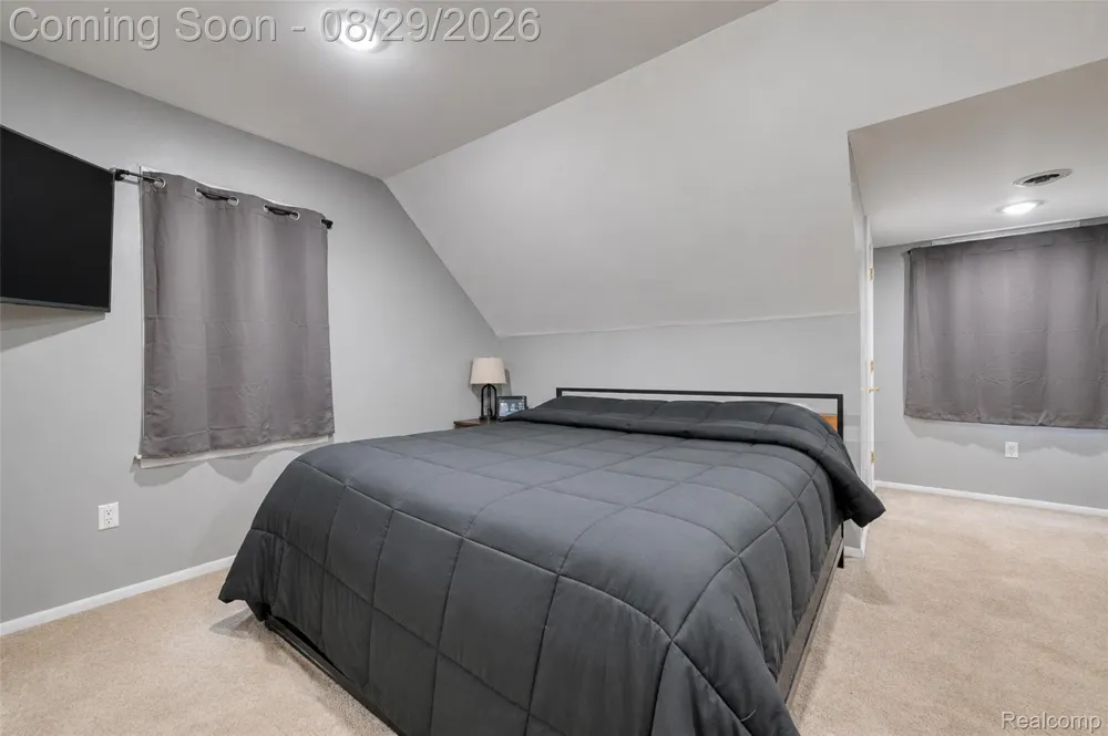 37899 Hayes Road Sterling Heights City, MI 48313