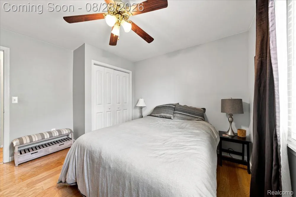 2048 Grace Avenue Rochester Hills City, MI 48309