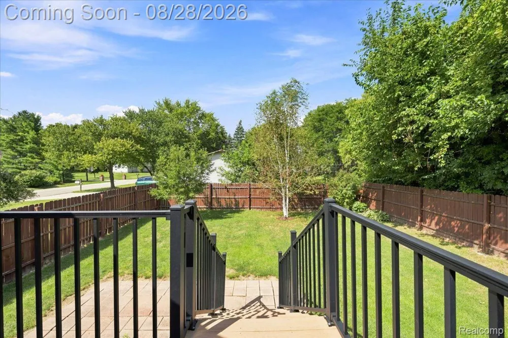 2048 Grace Avenue Rochester Hills City, MI 48309