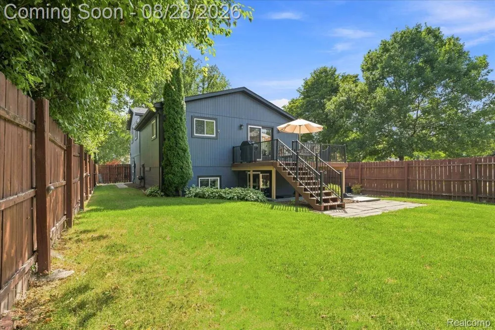 2048 Grace Avenue Rochester Hills City, MI 48309