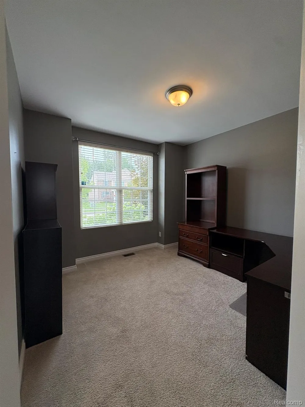 16308 Adelaide Drive Macomb Township, MI 48044
