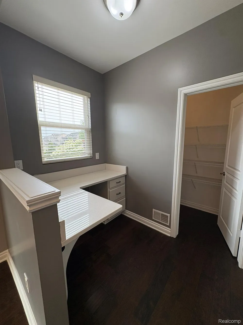 16308 Adelaide Drive Macomb Township, MI 48044