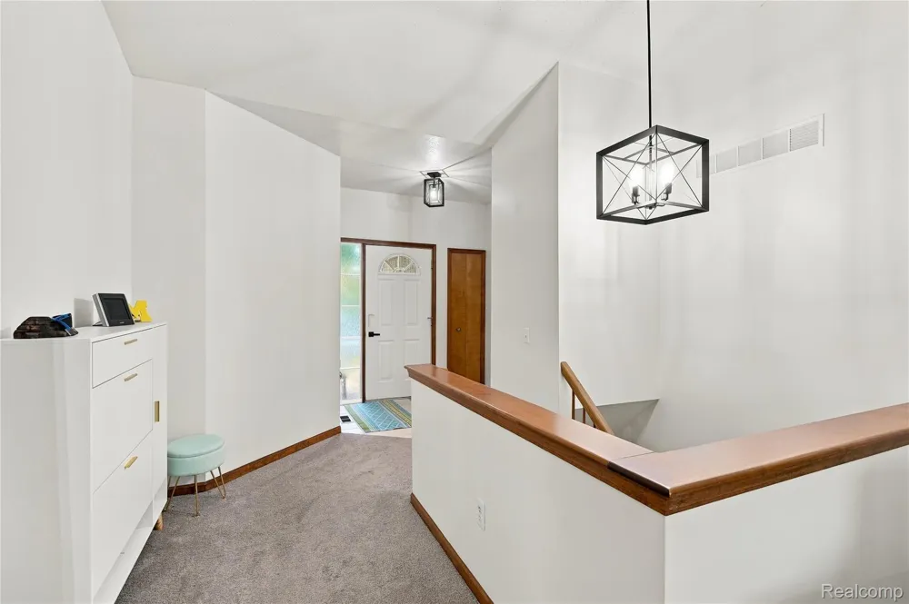 22240 Quail Run Circle #2 South Lyon City, MI 48178