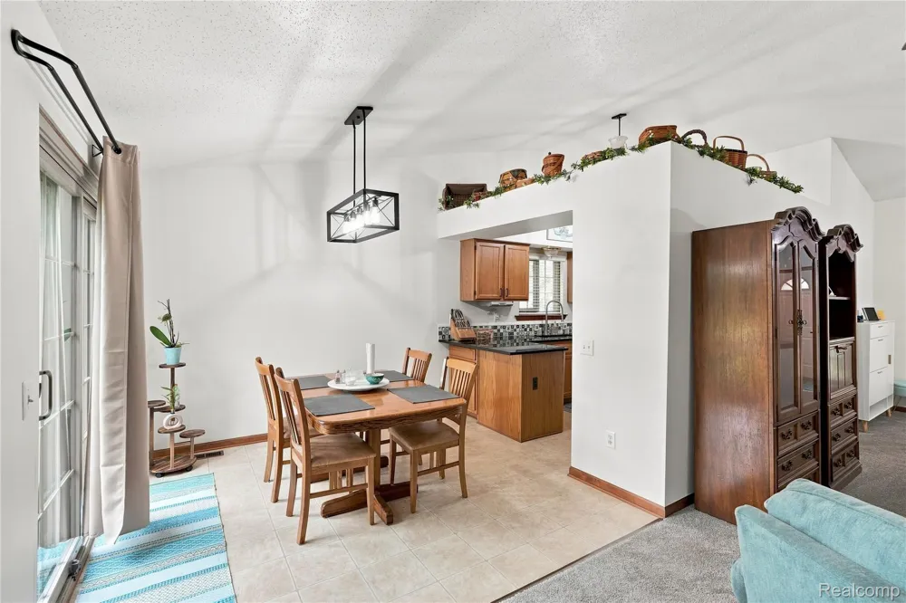 22240 Quail Run Circle #2 South Lyon City, MI 48178