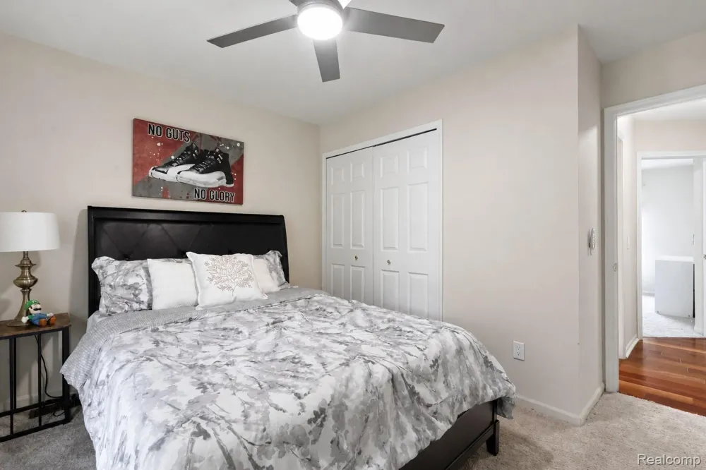 47370 Scarlet Drive Novi City, MI 48374