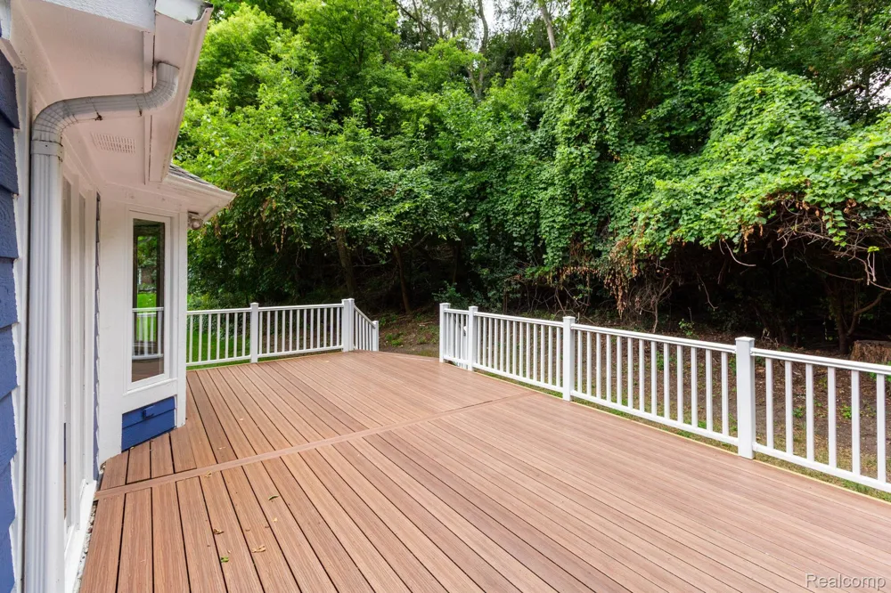 3387 Henley Court Rochester Hills City, MI 48309