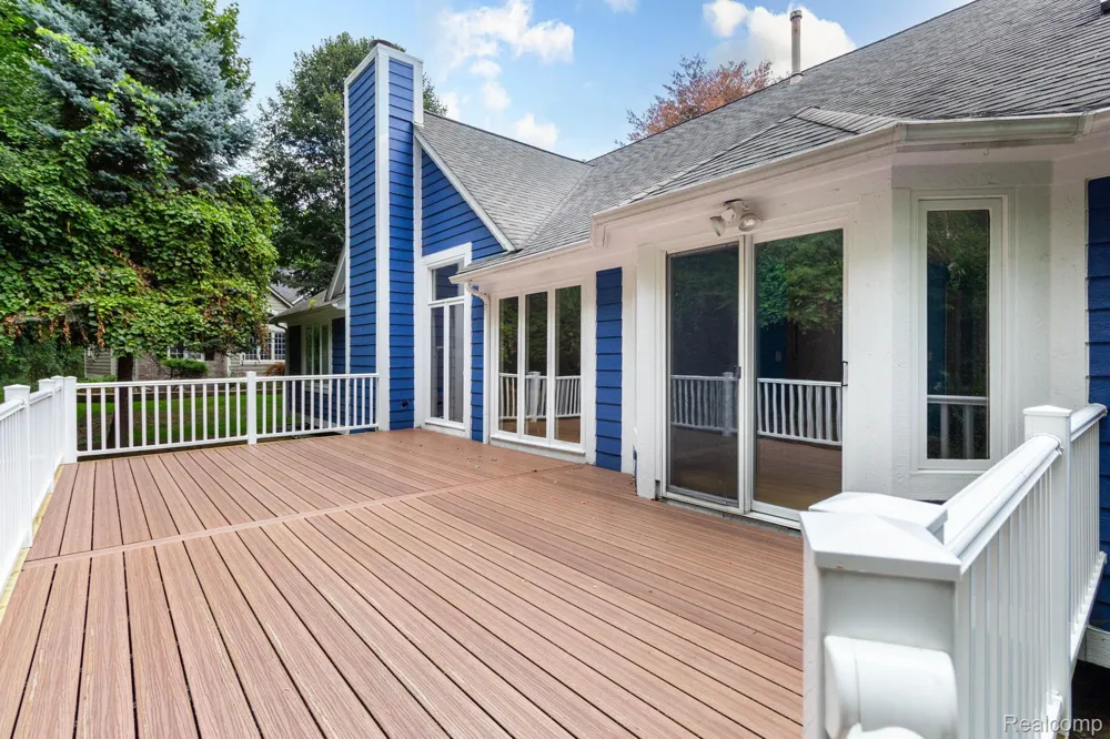 3387 Henley Court Rochester Hills City, MI 48309