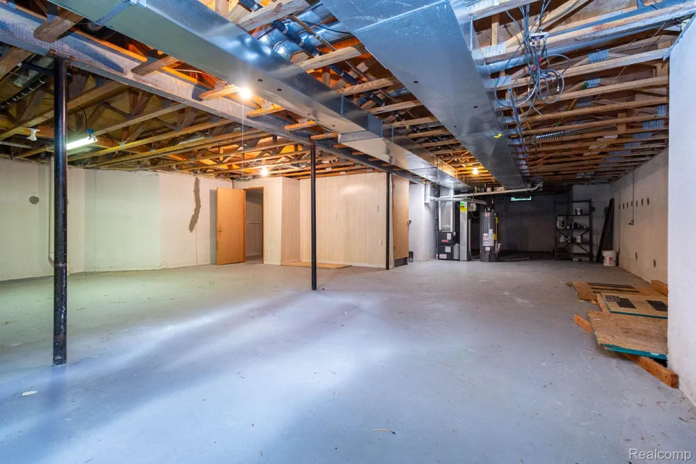 3387 Henley Court Rochester Hills City, MI 48309