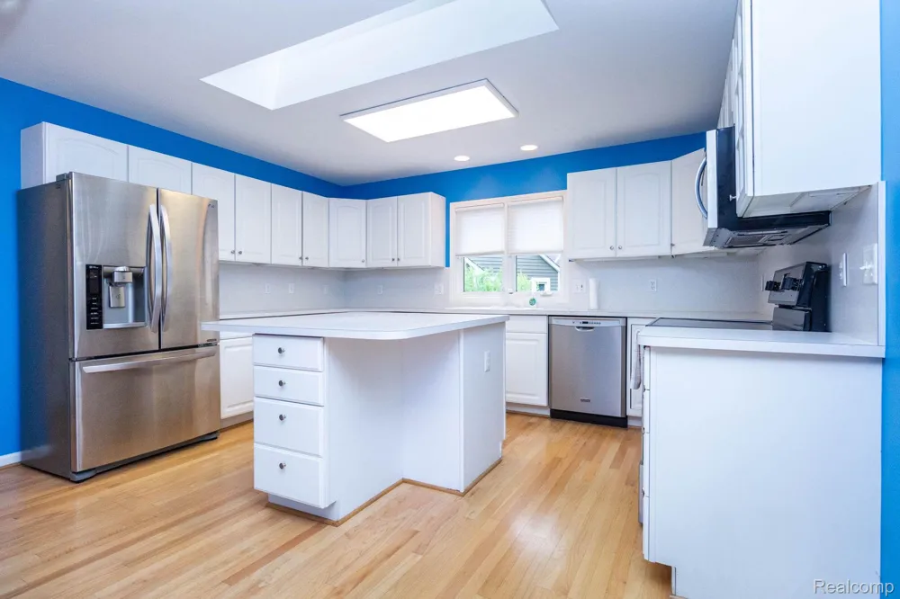 3387 Henley Court Rochester Hills City, MI 48309
