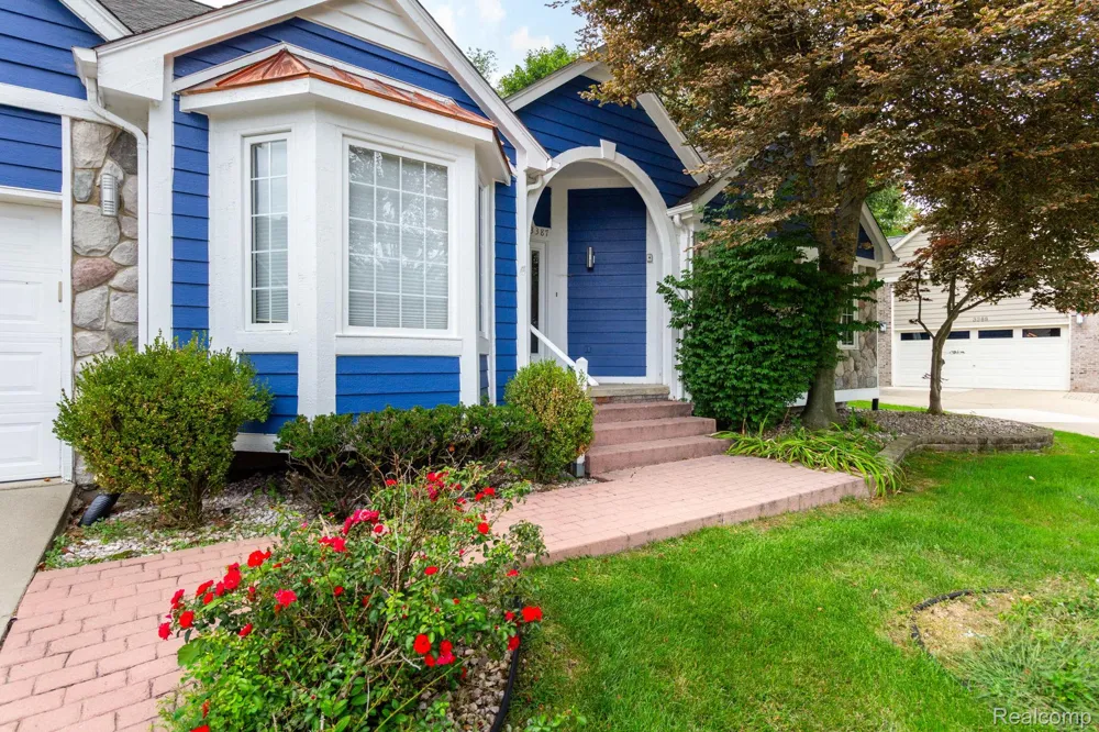 3387 Henley Court Rochester Hills City, MI 48309