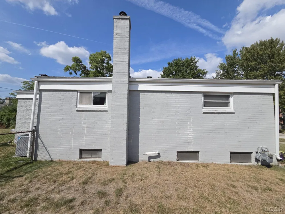 8430 BIRCH STREET Taylor City, MI 48180
