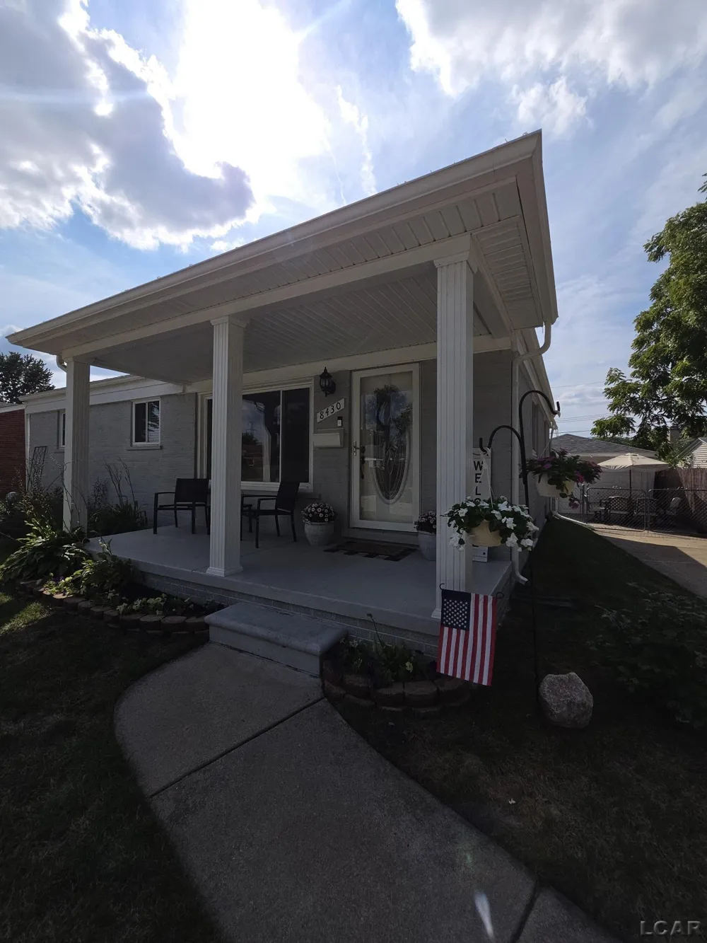8430 BIRCH STREET Taylor City, MI 48180
