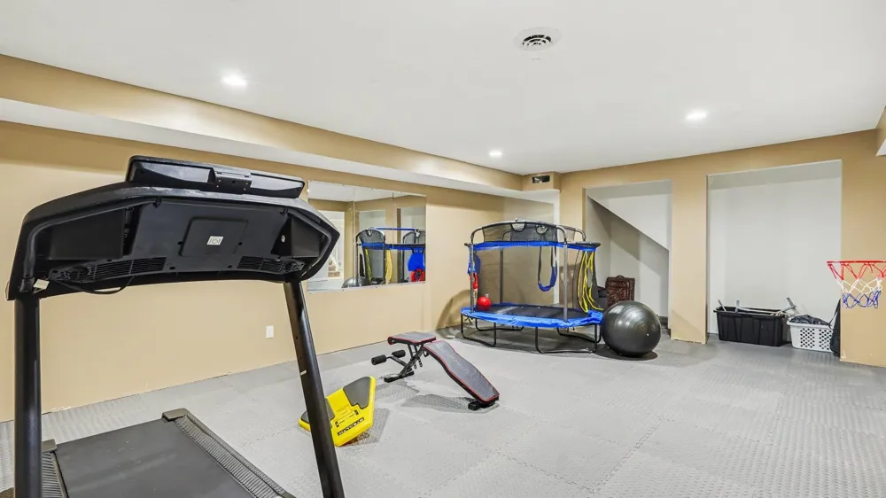 230 W Deerfield Road Deerfield Township, MI 48858