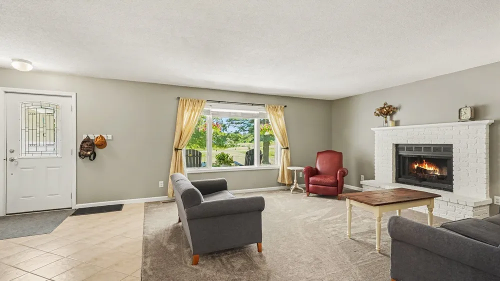 230 W Deerfield Road Deerfield Township, MI 48858
