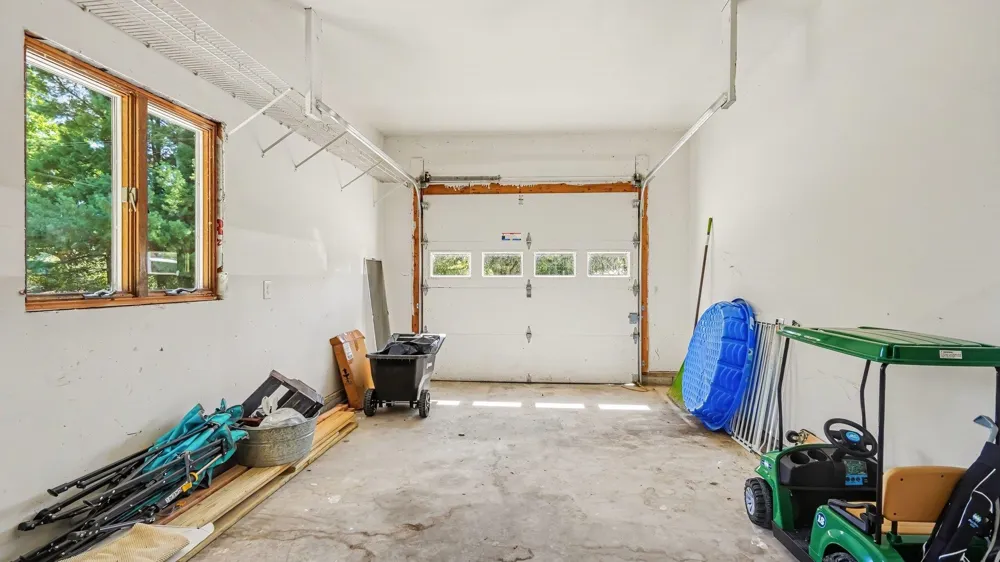230 W Deerfield Road Deerfield Township, MI 48858