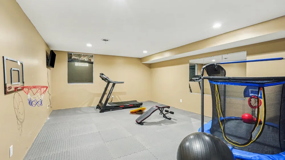 230 W Deerfield Road Deerfield Township, MI 48858