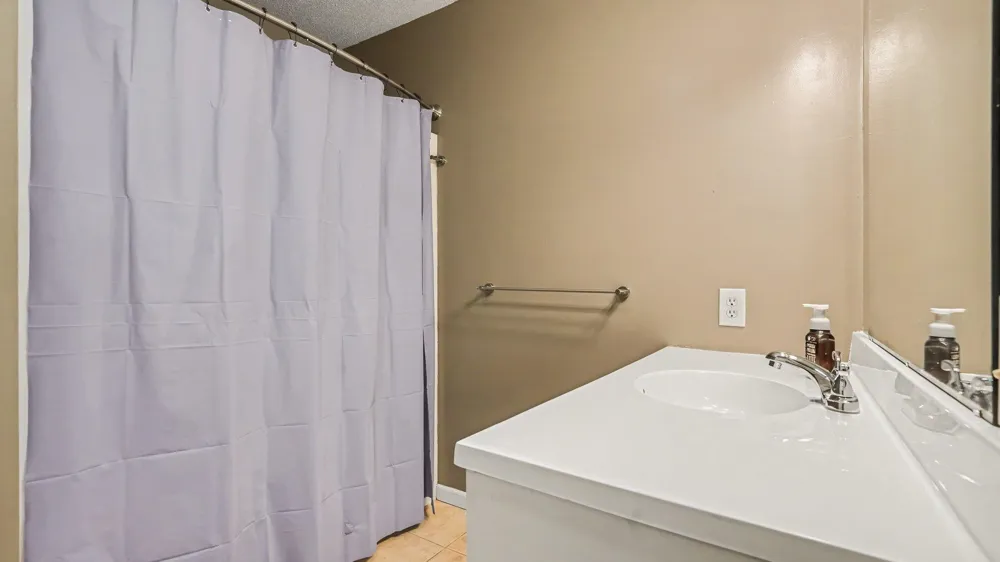 230 W Deerfield Road Deerfield Township, MI 48858